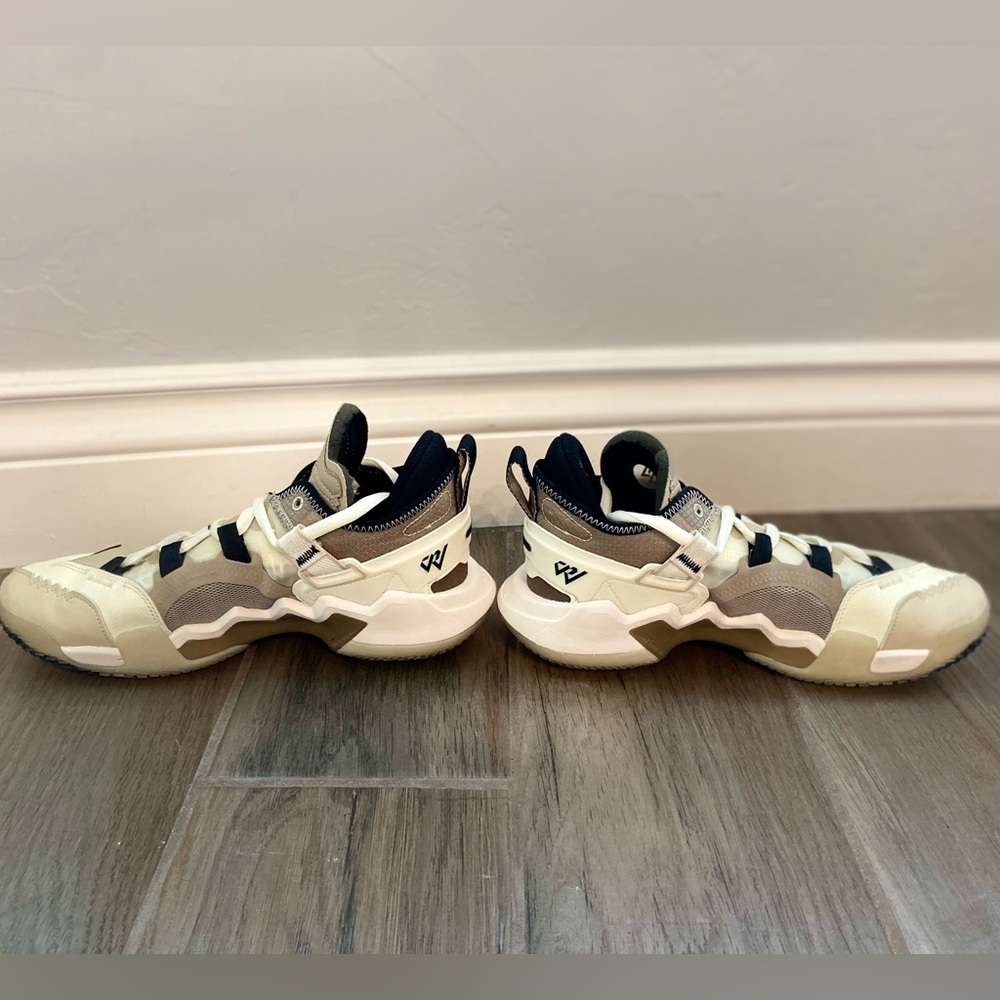 Nike Air Jordan Why Not Coconut Milk Beige 6.5Y